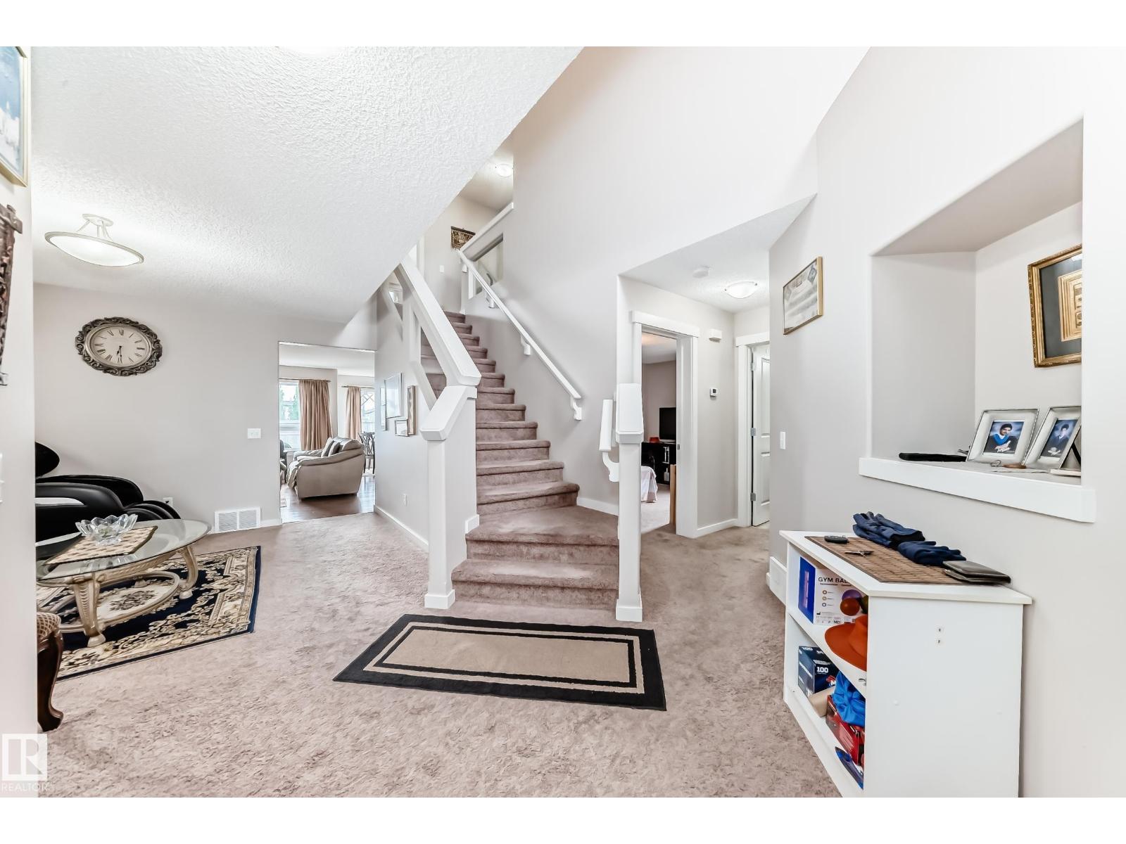 2808 36 AV NW - 6