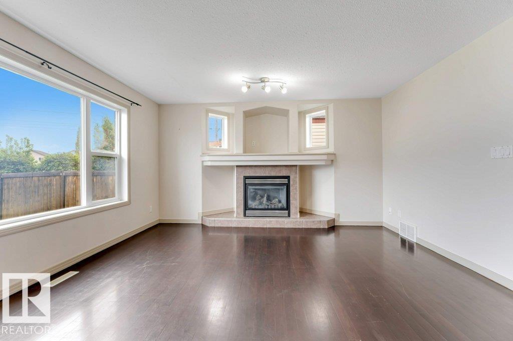 16315 55 ST NW - 15