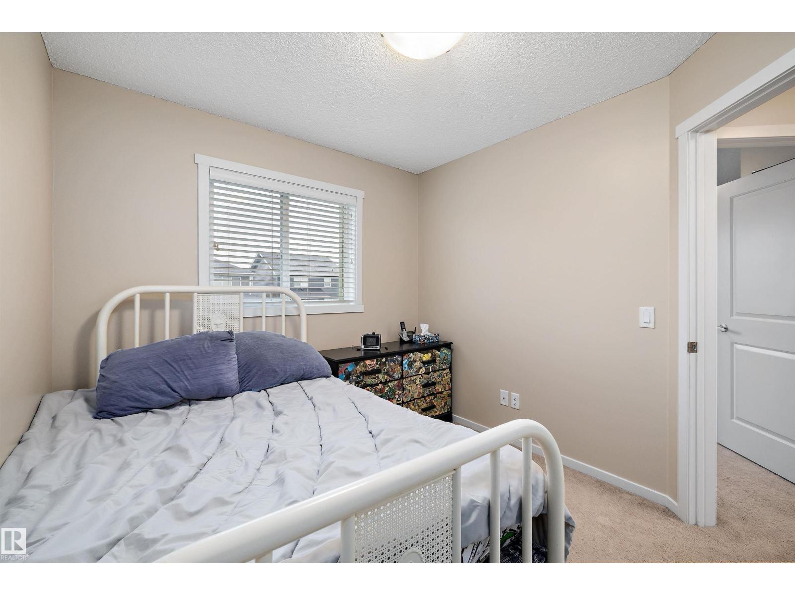 467 SHEPPARD BV — photo 23