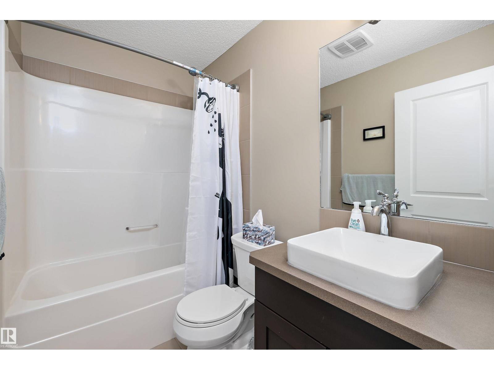 467 SHEPPARD BV — photo 26