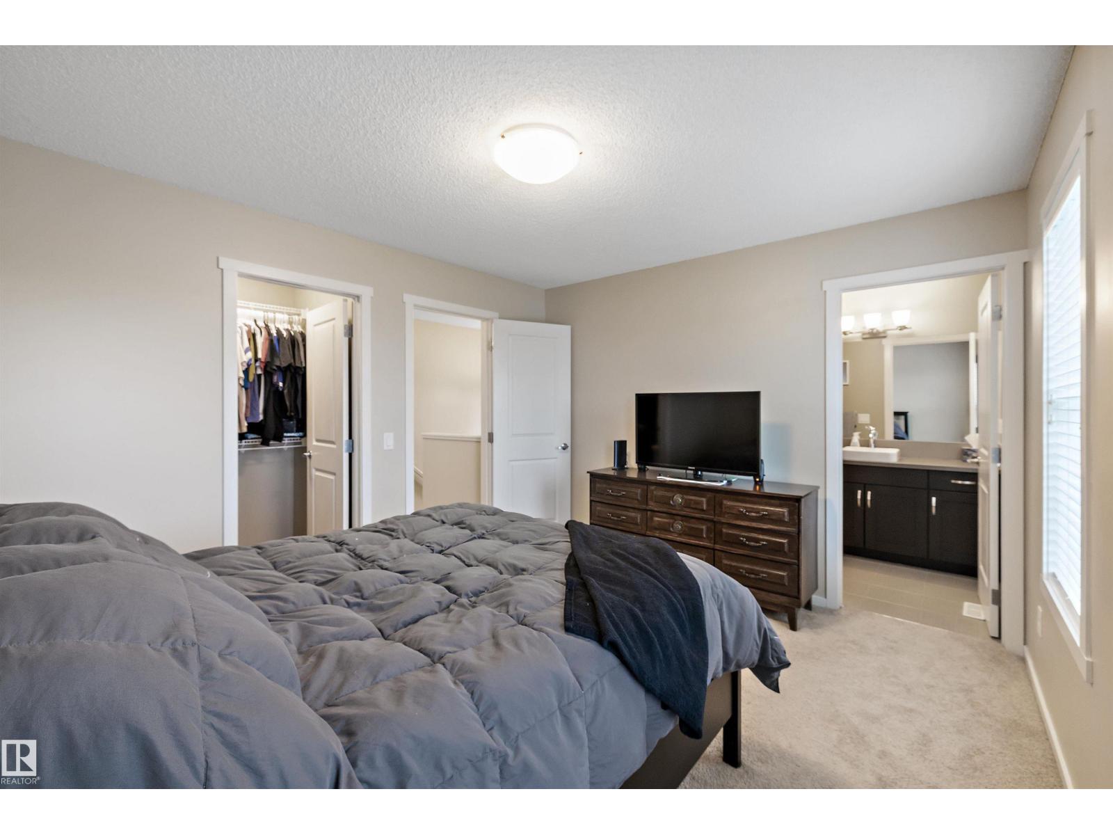 467 SHEPPARD BV — photo 29