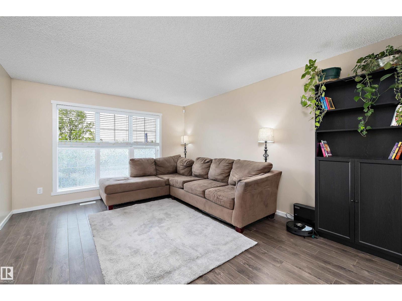 467 SHEPPARD BV — photo 6
