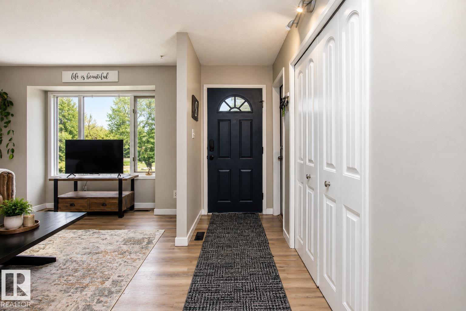22 DEWBERRY PL - 3