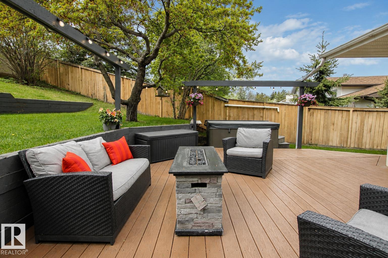 22 DEWBERRY PL - 37