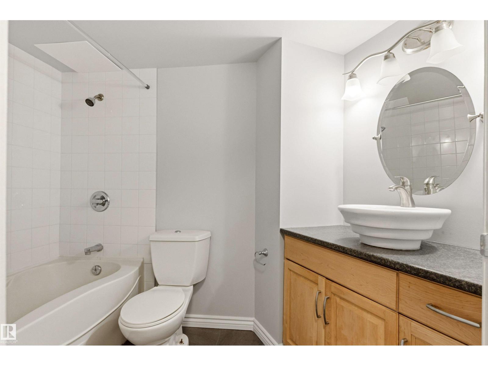 #303 10045 117 ST NW - 30