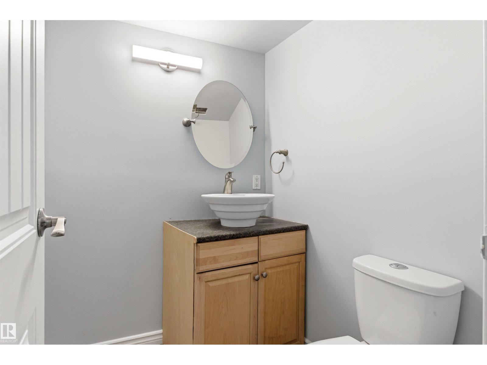 #303 10045 117 ST NW - 34