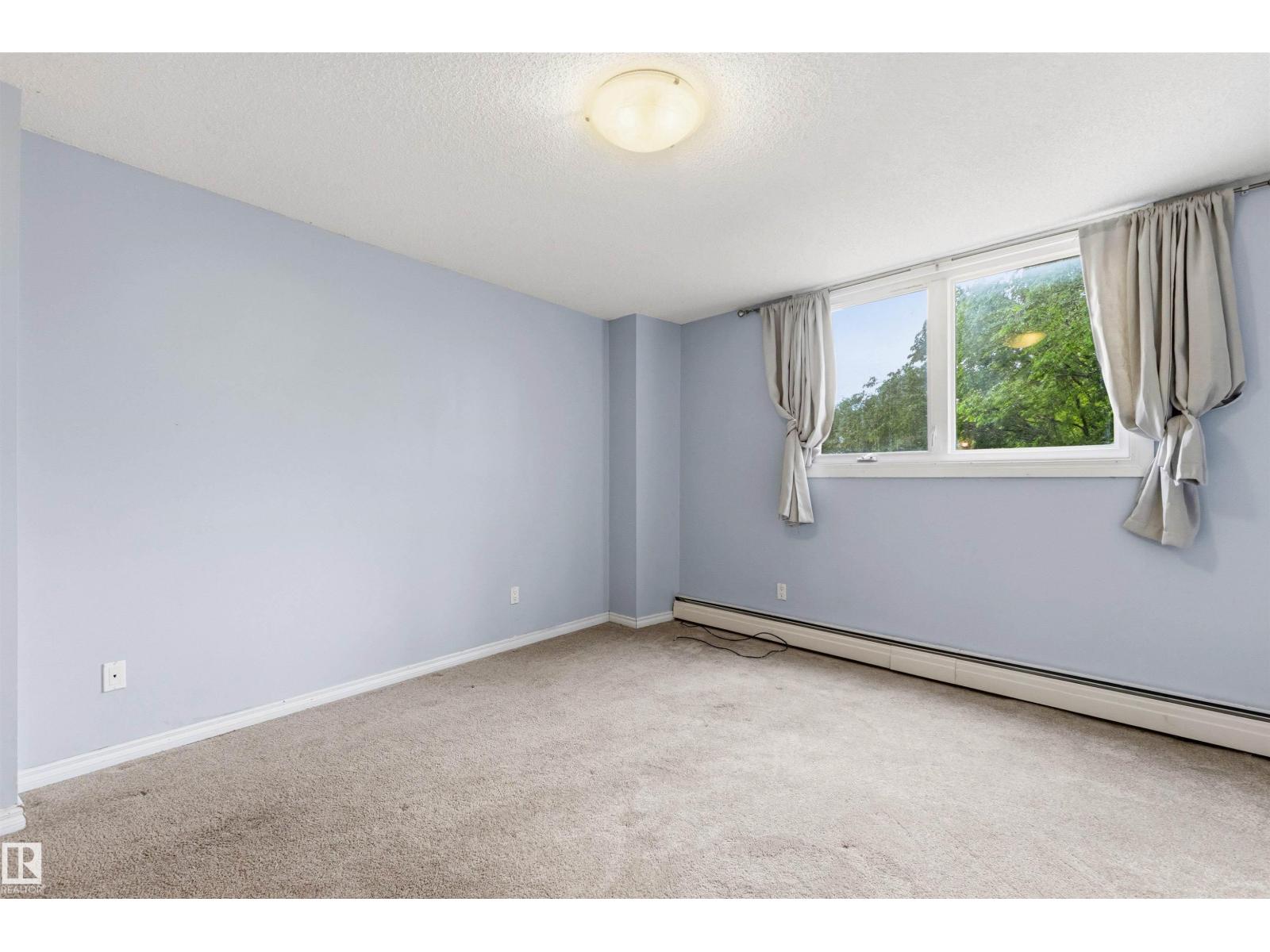 #303 10045 117 ST NW - 36