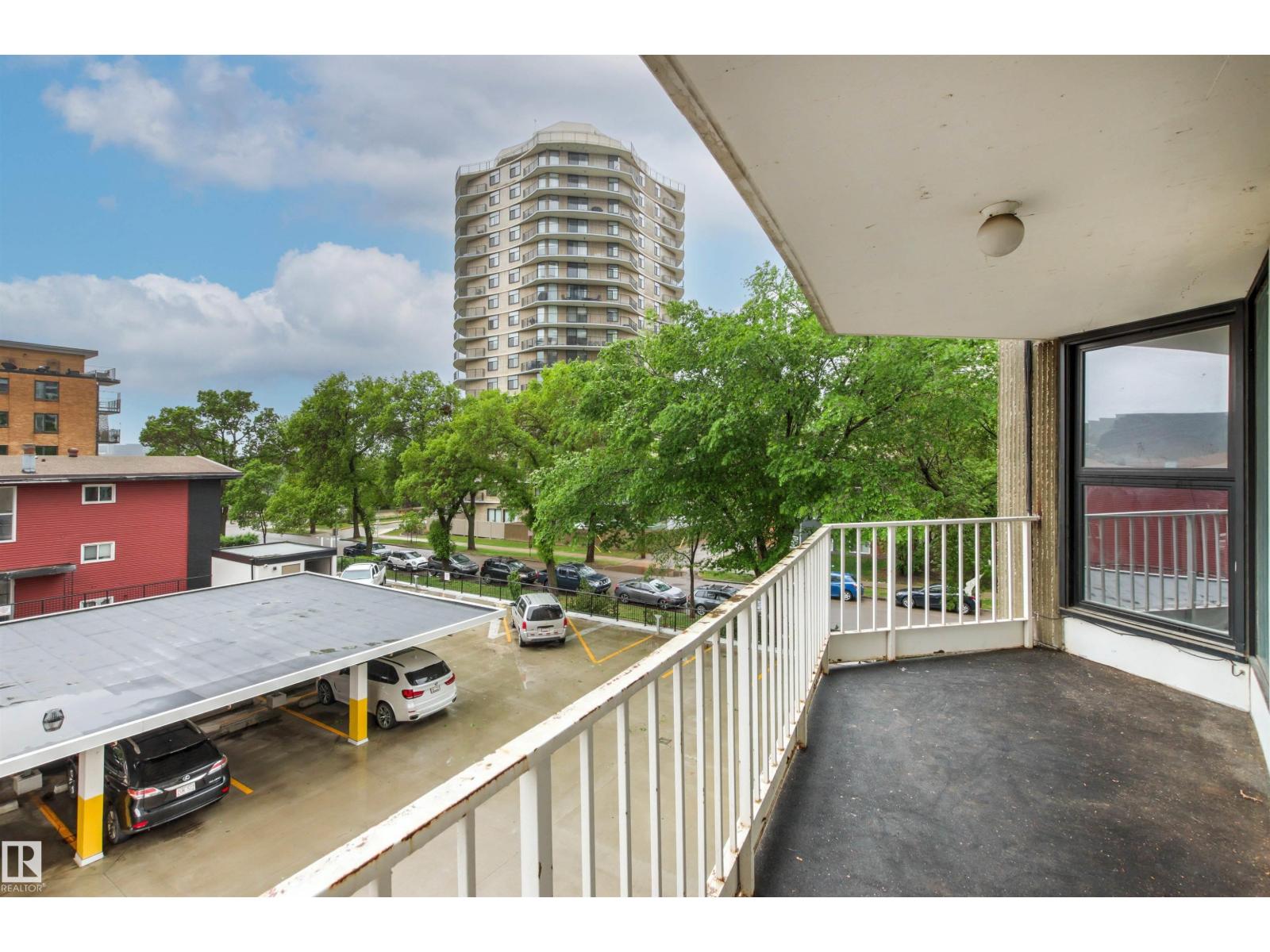 #303 10045 117 ST NW - 42