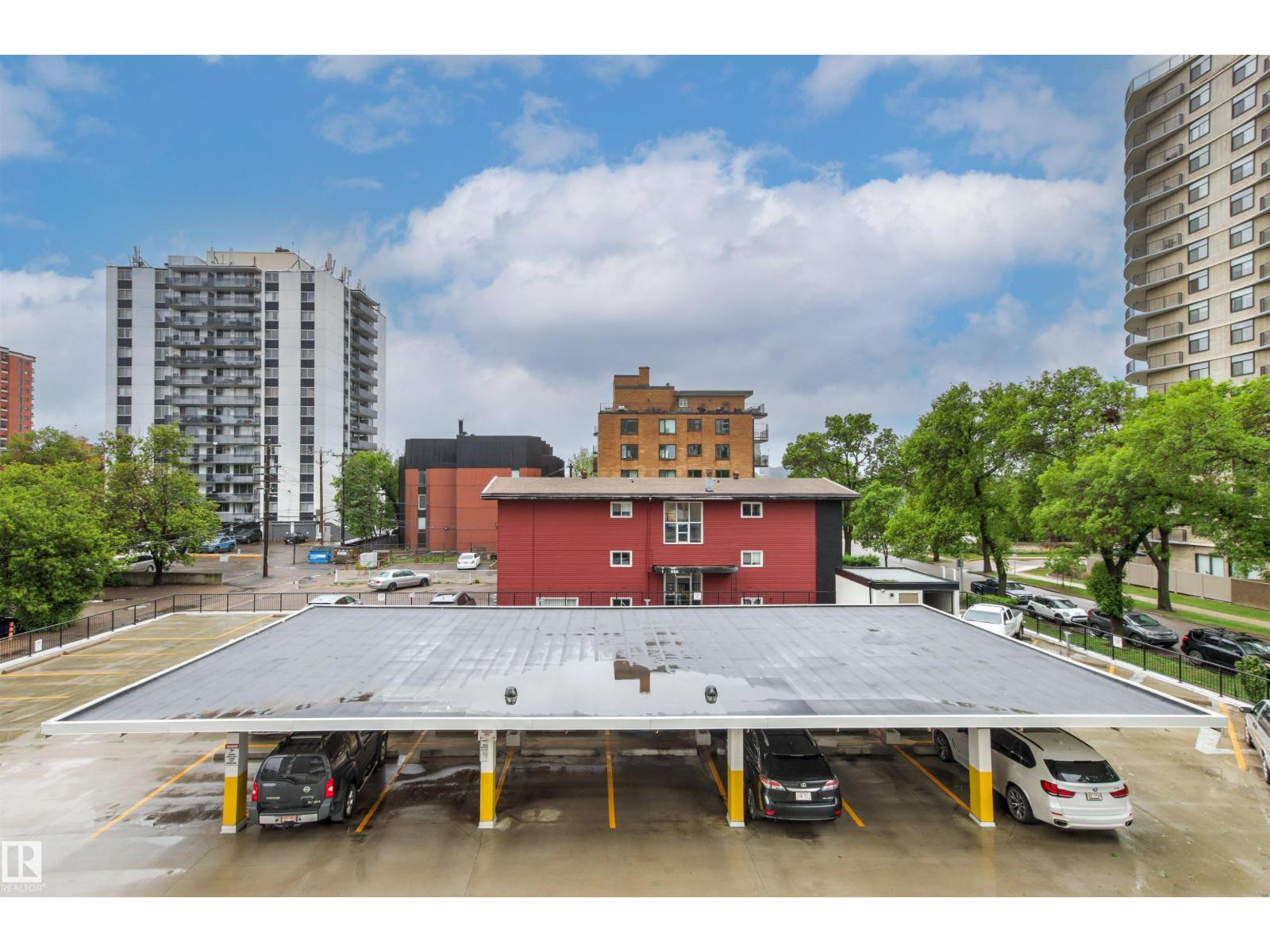 #303 10045 117 ST NW - 43