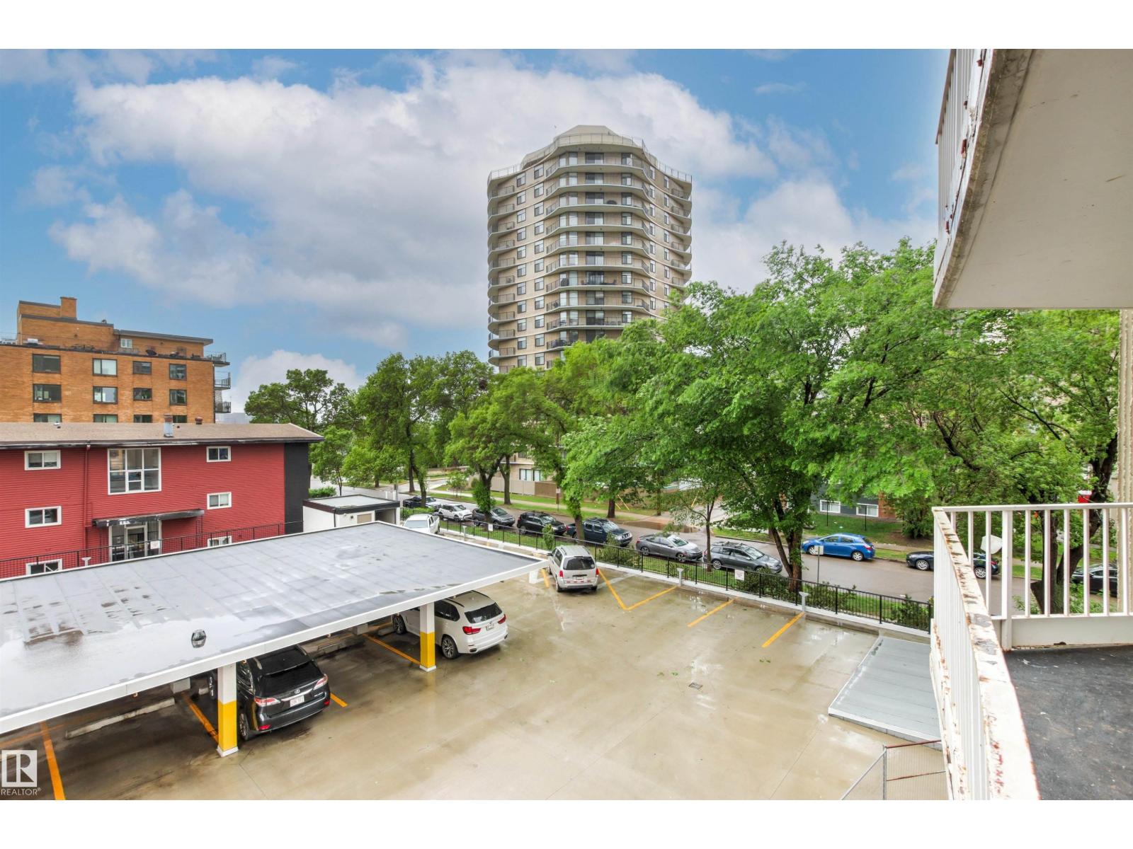 #303 10045 117 ST NW - 45