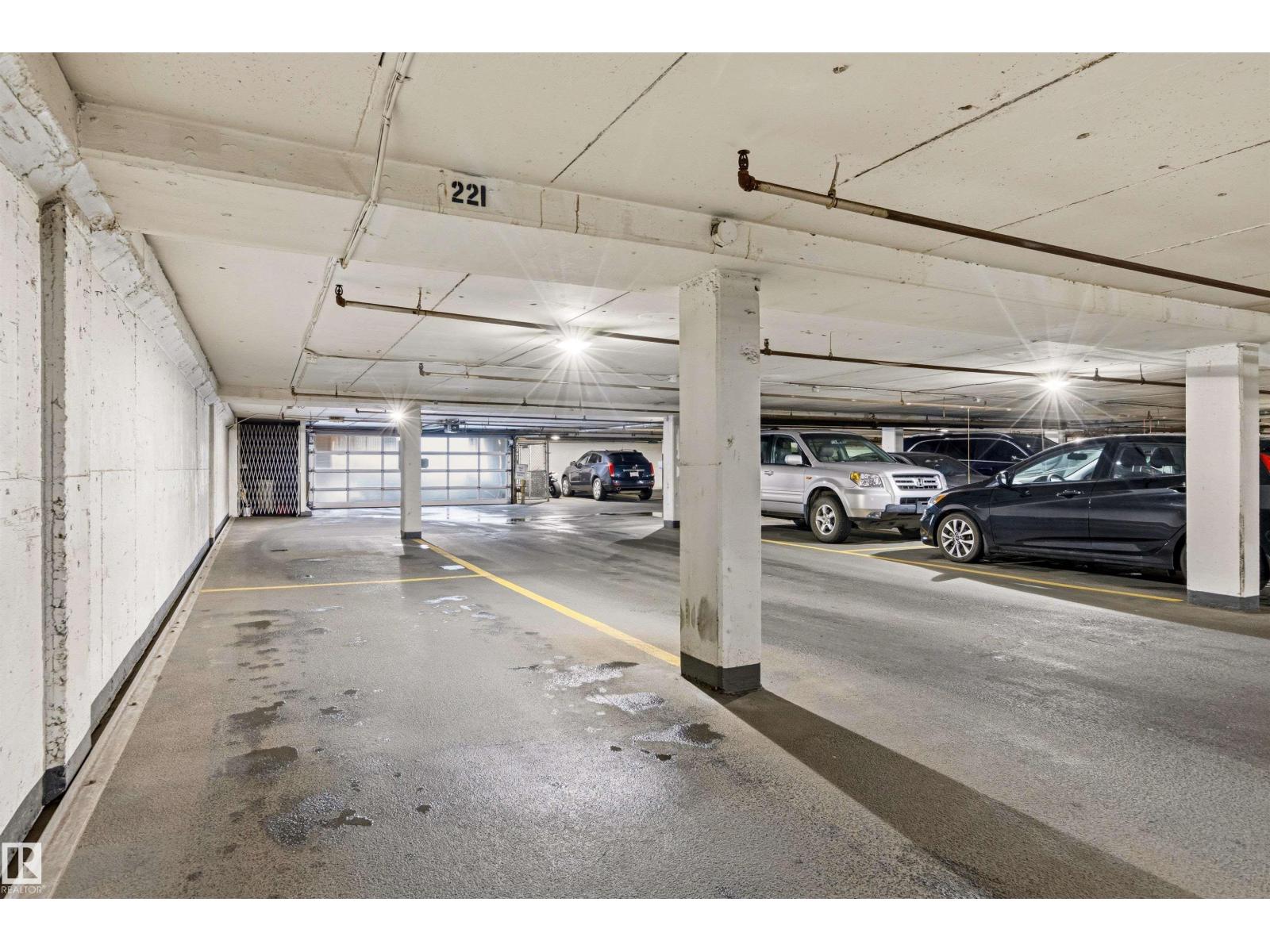#303 10045 117 ST NW - 60