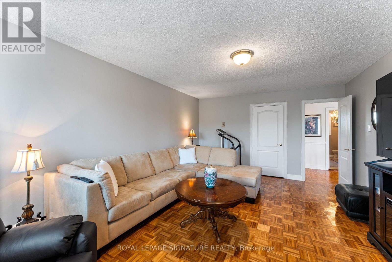 74 WILLIS ROAD - 26