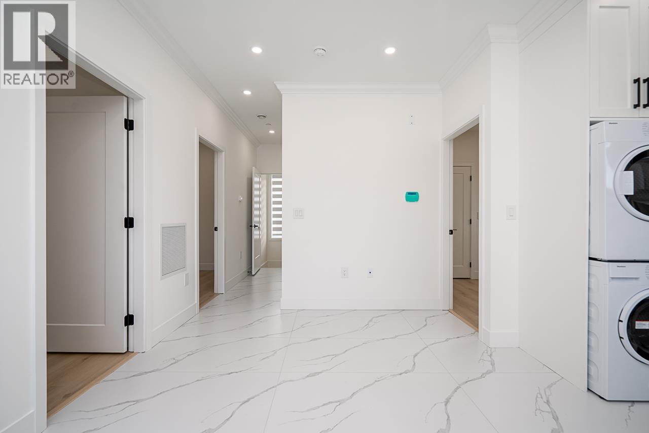 4XXX-3A W 28 AVENUE, Vancouver