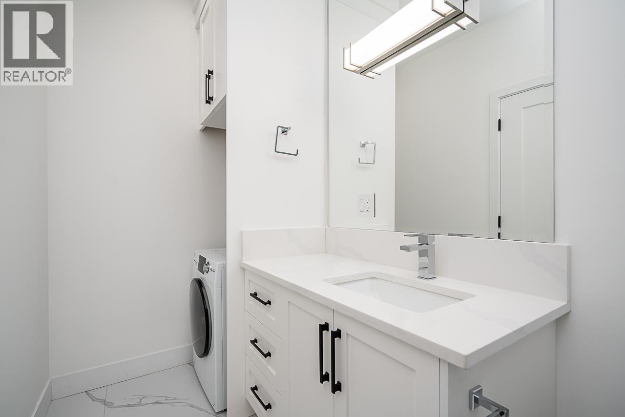 4XXX-3B W 28 AVENUE, Vancouver