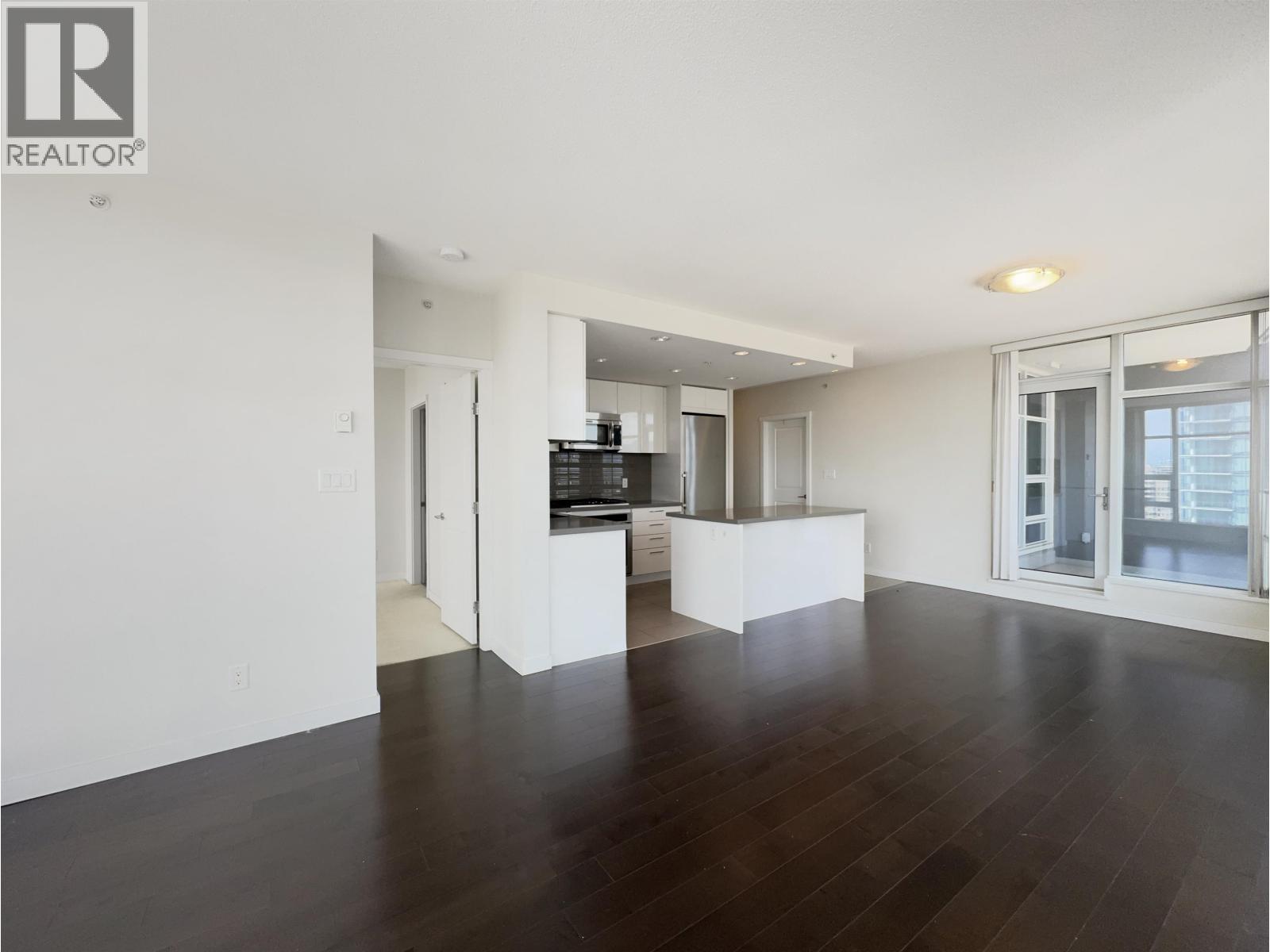 30xx 4880 BENNETT STREET, Burnaby