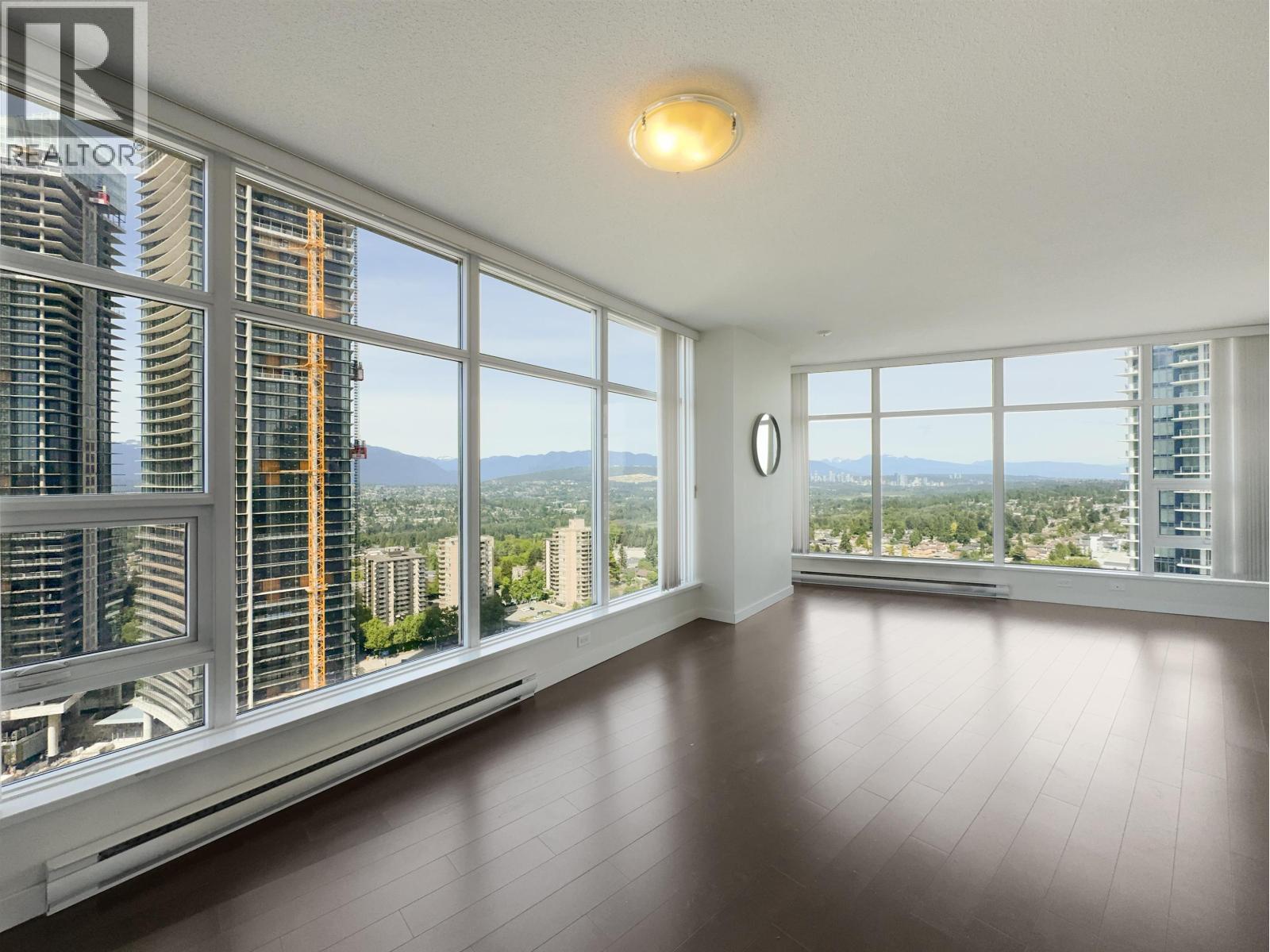 30xx 4880 BENNETT STREET, Burnaby
