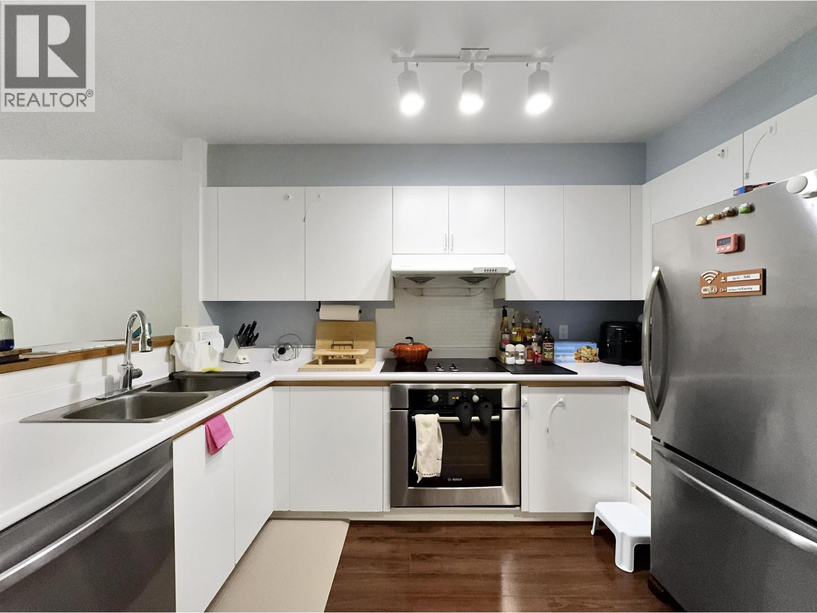 2xx 8620 JOHNS ROAD, Richmond