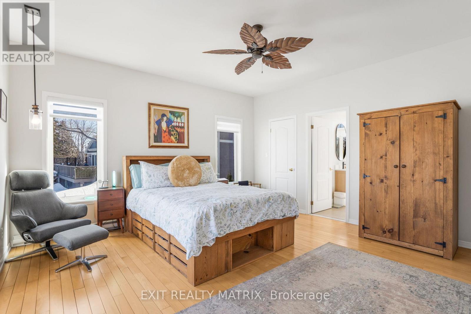 1624 BAY ROAD - 16