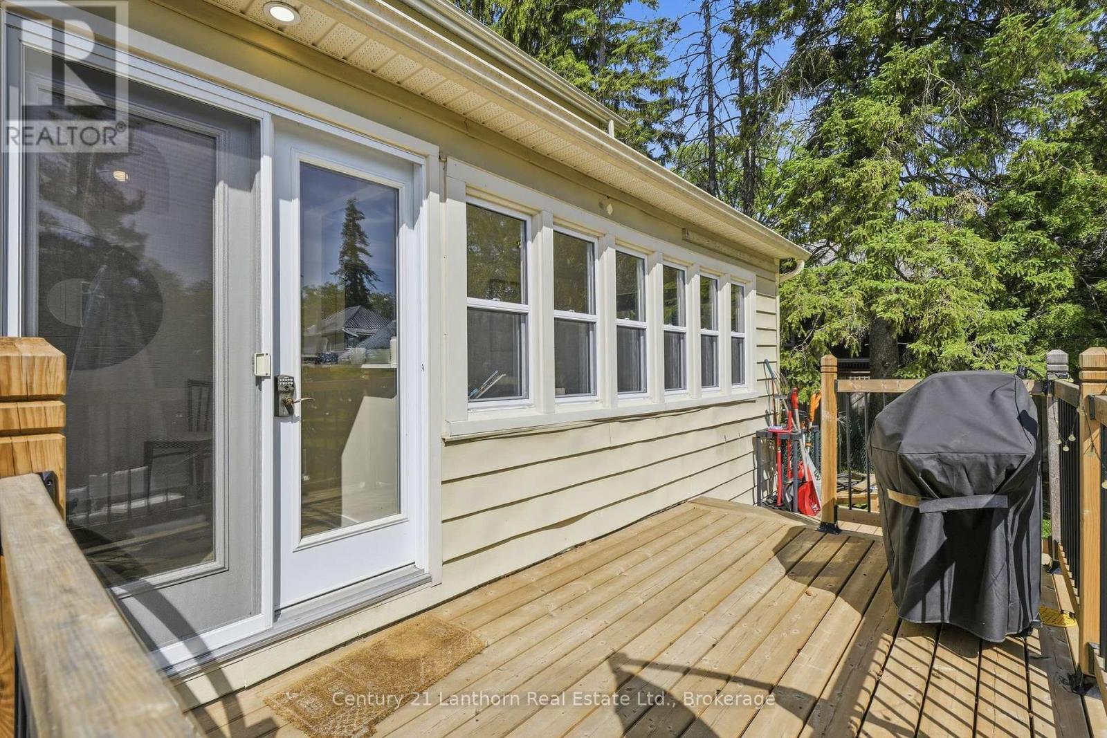 239 FOSTER AVENUE - 42