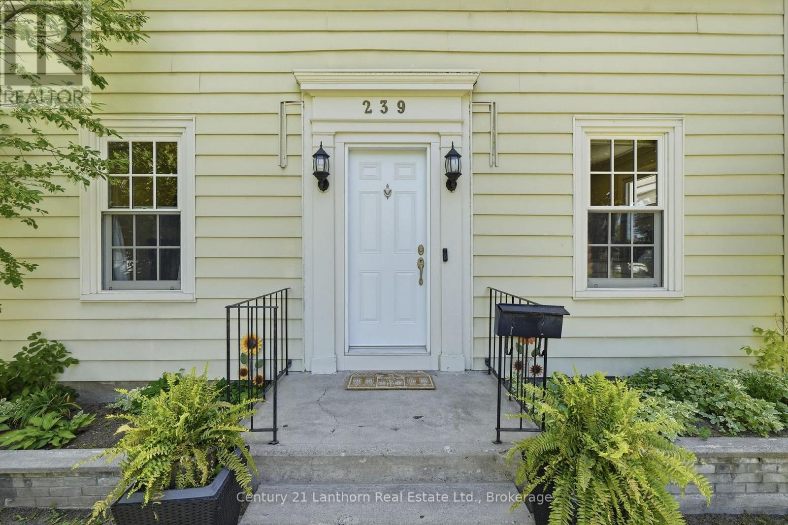 239 FOSTER AVENUE - 7