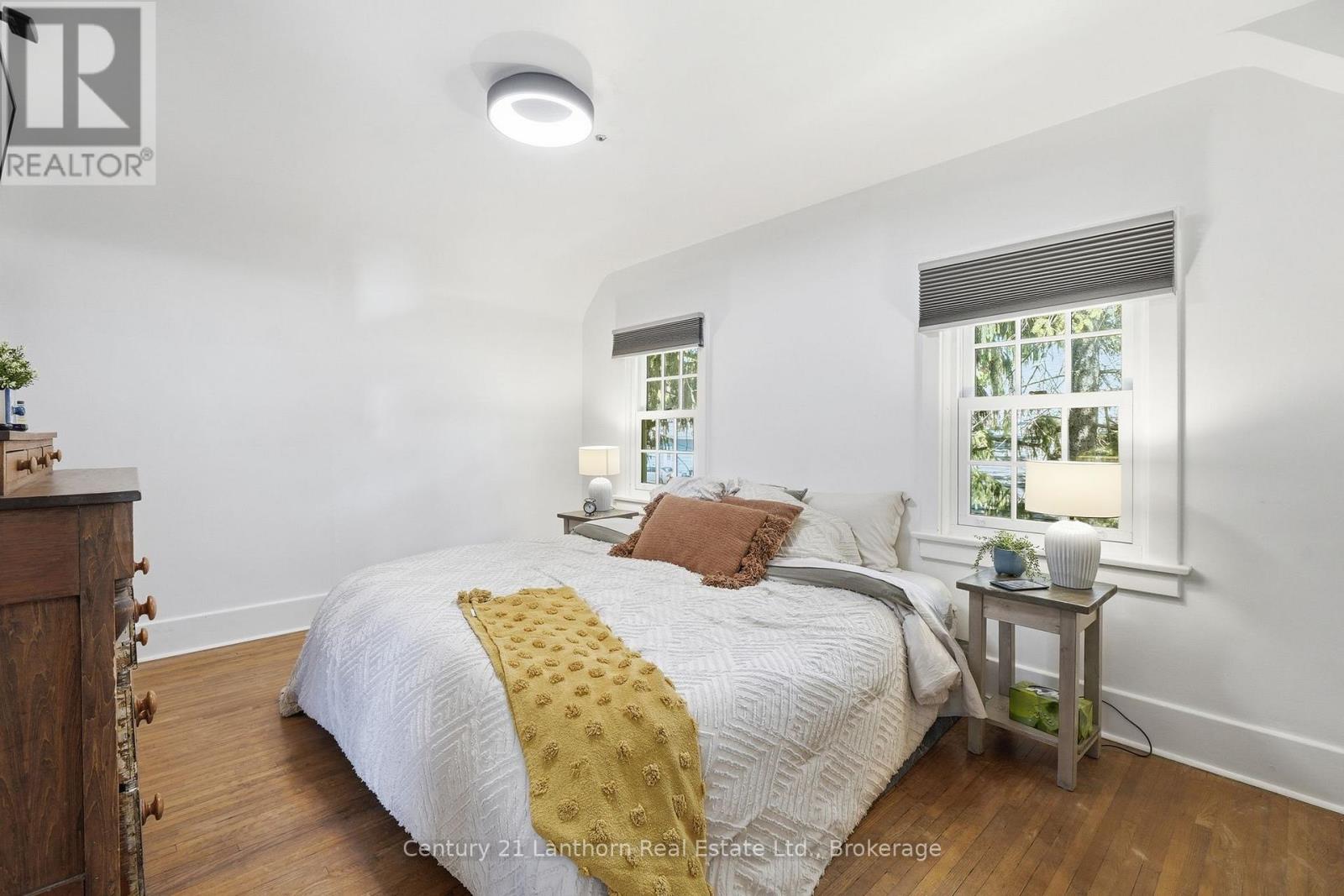 239 FOSTER AVENUE - 4
