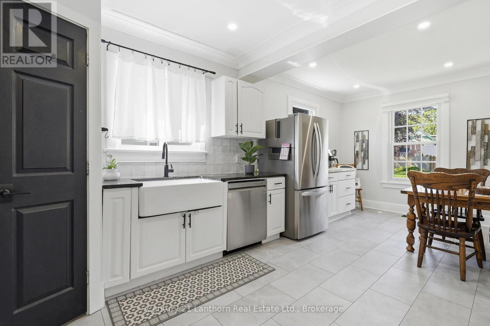 239 FOSTER AVENUE - 5