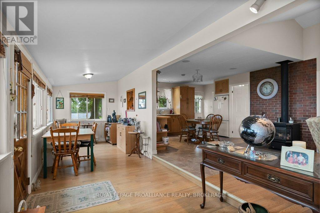 27 BERRY LANE - 5