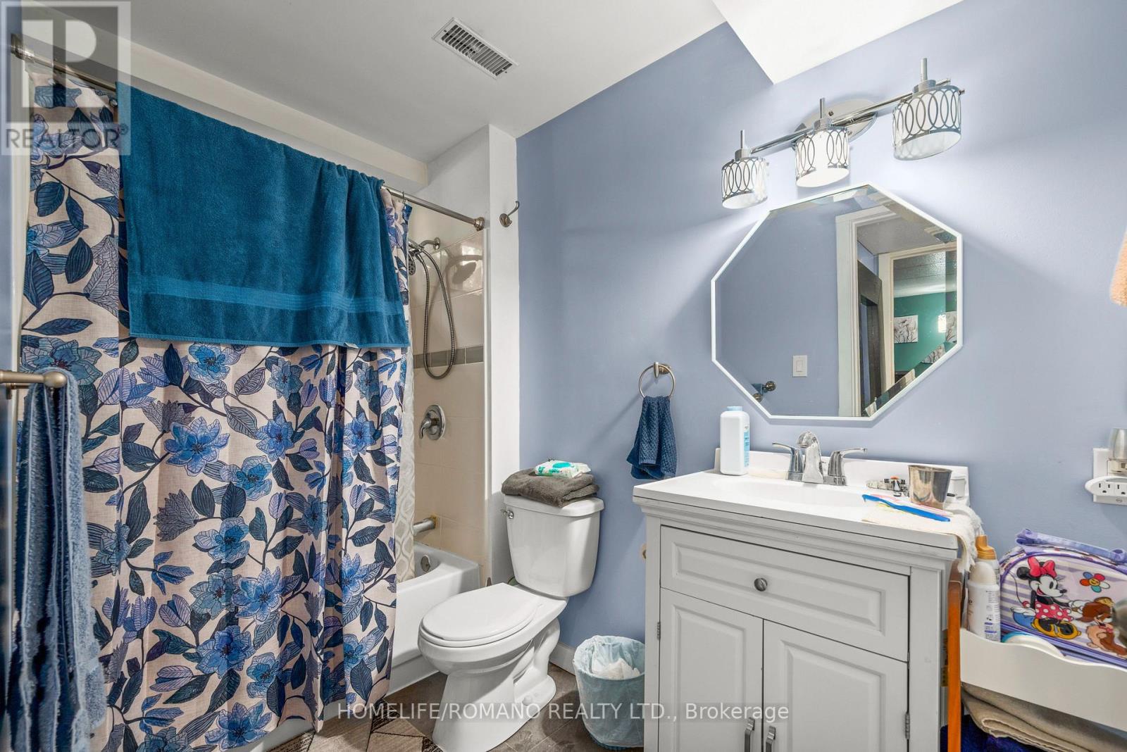 15 PLEASURE STREET - 36