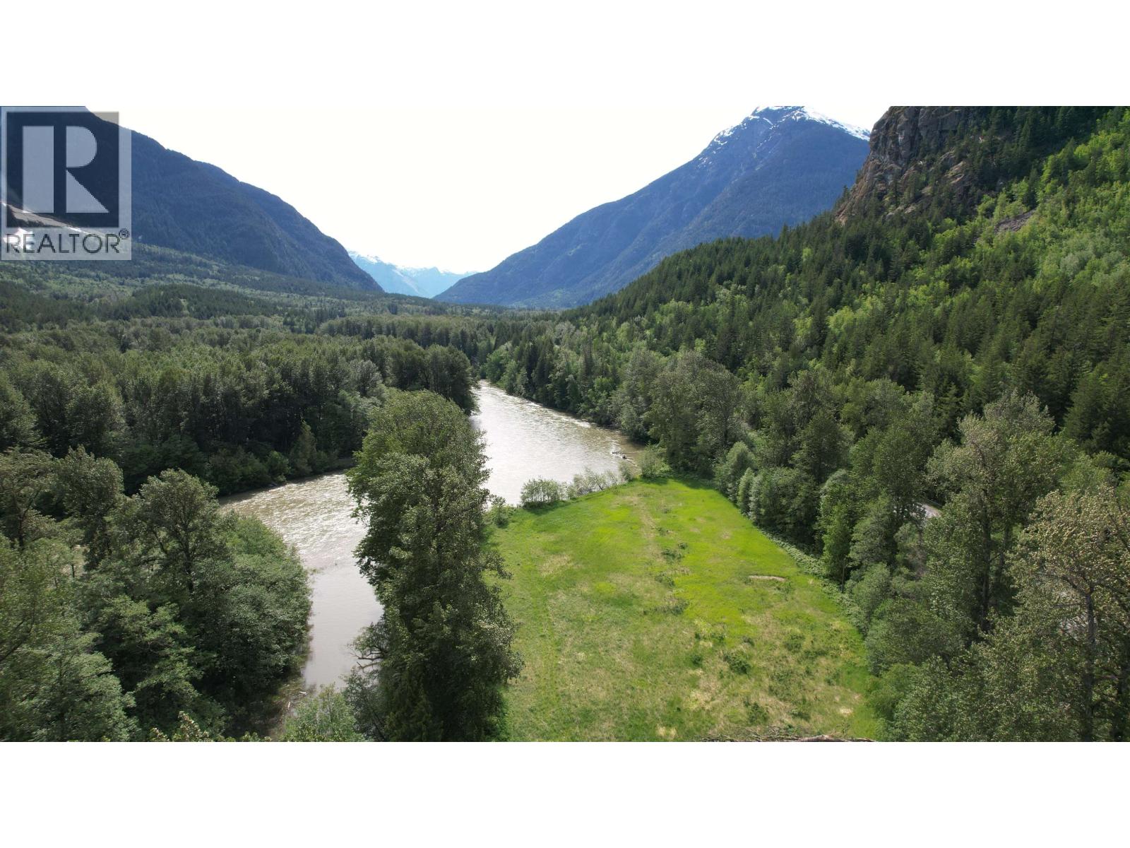 SE 1/4 SEC 29 MACKENZIE 20 HIGHWAY, Bella Coola — photo 3