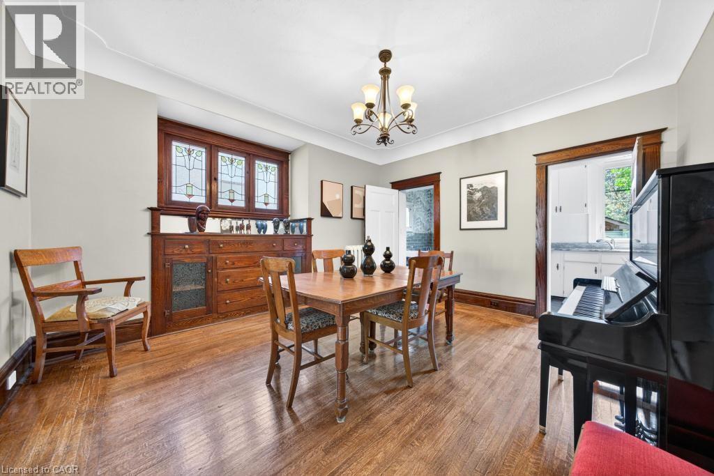 35 BURRIS Street - 12