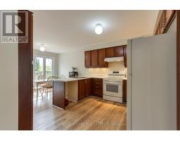 4 Leeward Drive, Brampton, ON L6S5V6 Photo 11