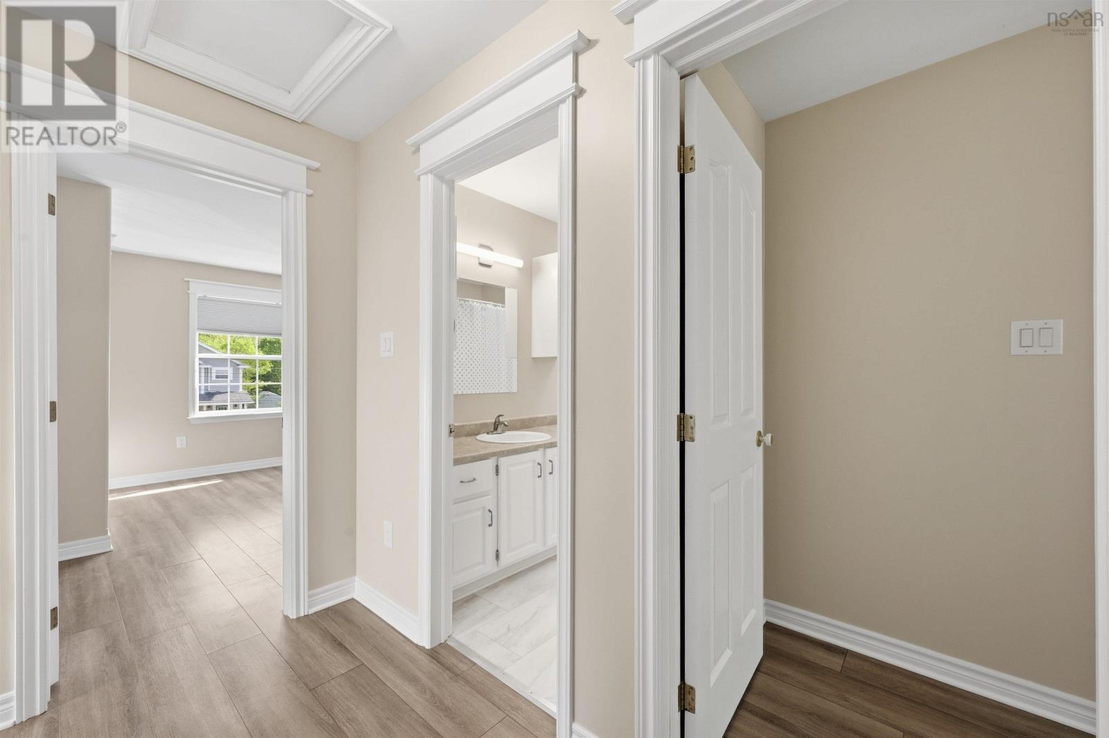 Property 49 of 50 of 46 Batten Crescent