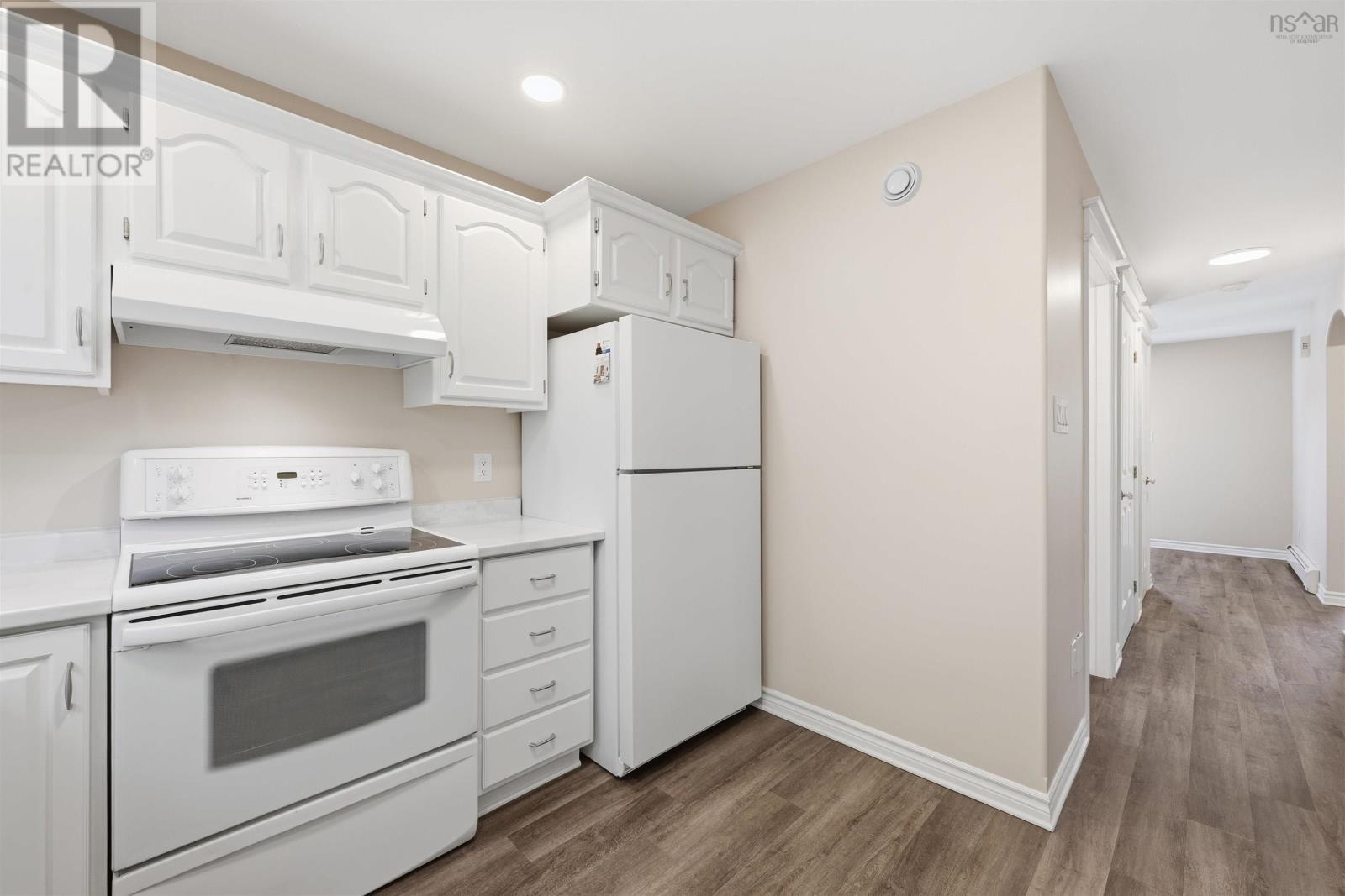 Property 46 of 50 of 46 Batten Crescent