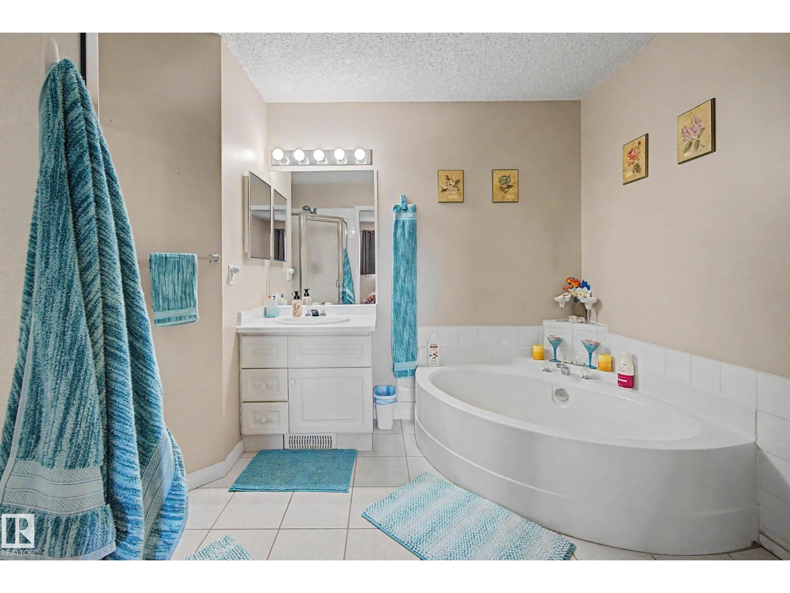#16 9703 174 ST NW - 21
