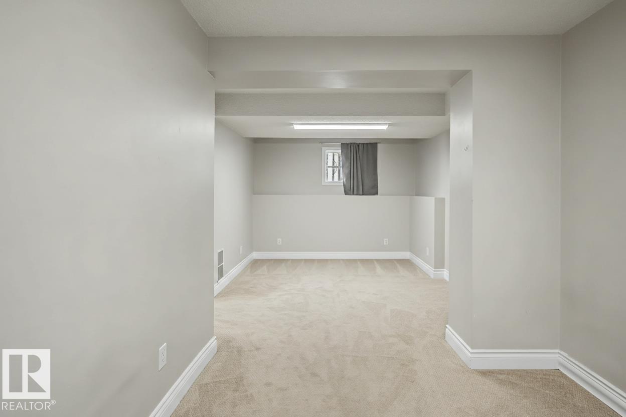 #16 9703 174 ST NW - 27