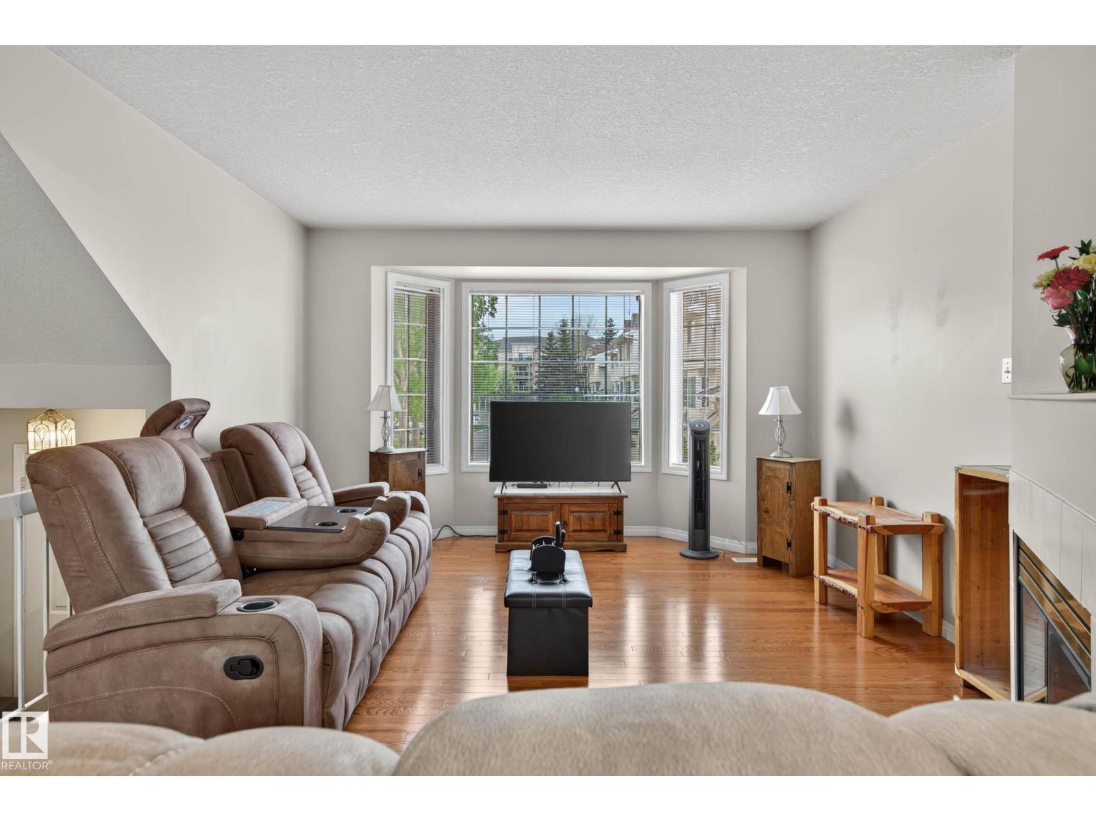 #16 9703 174 ST NW - 3