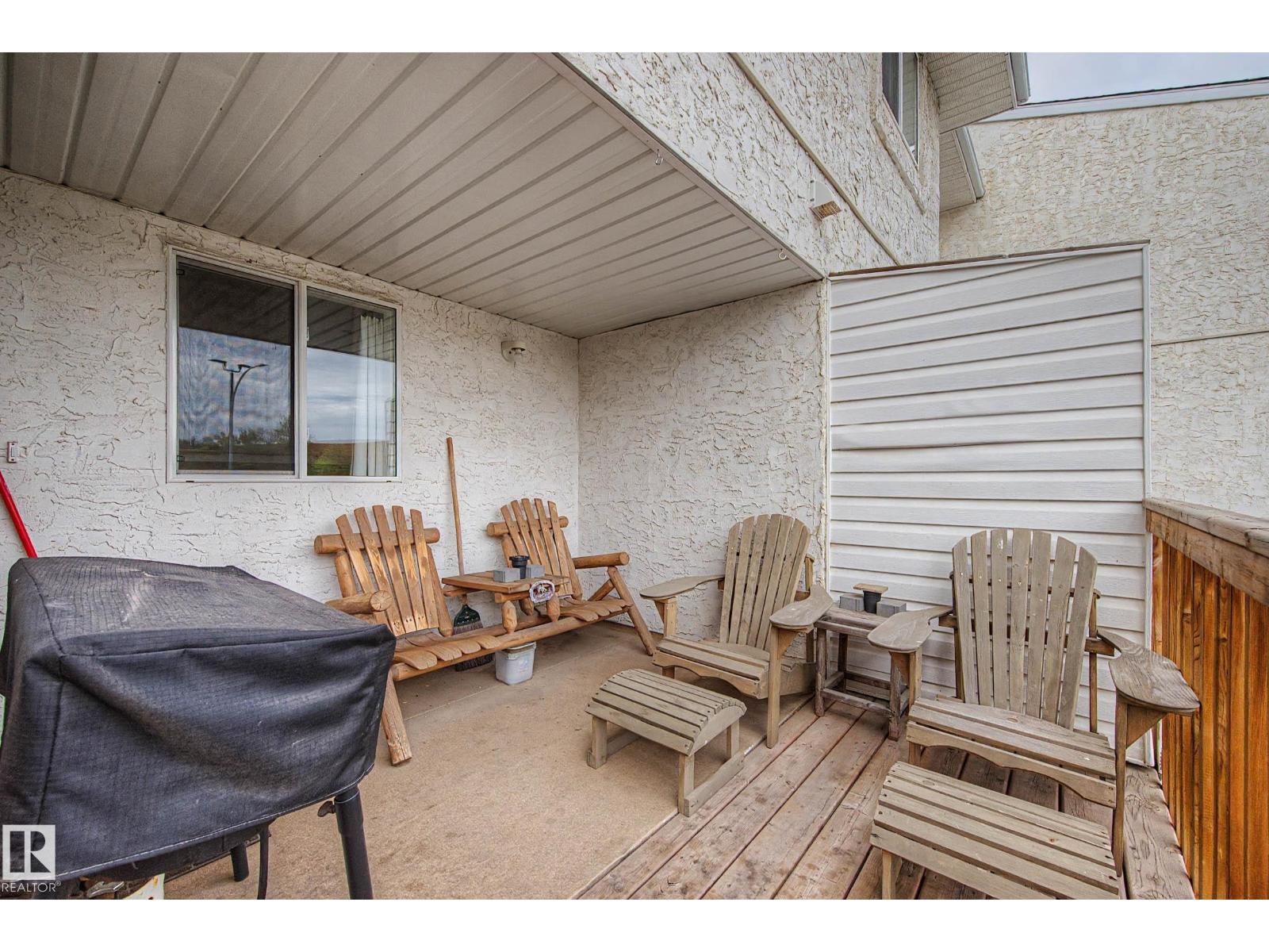 #16 9703 174 ST NW - 33