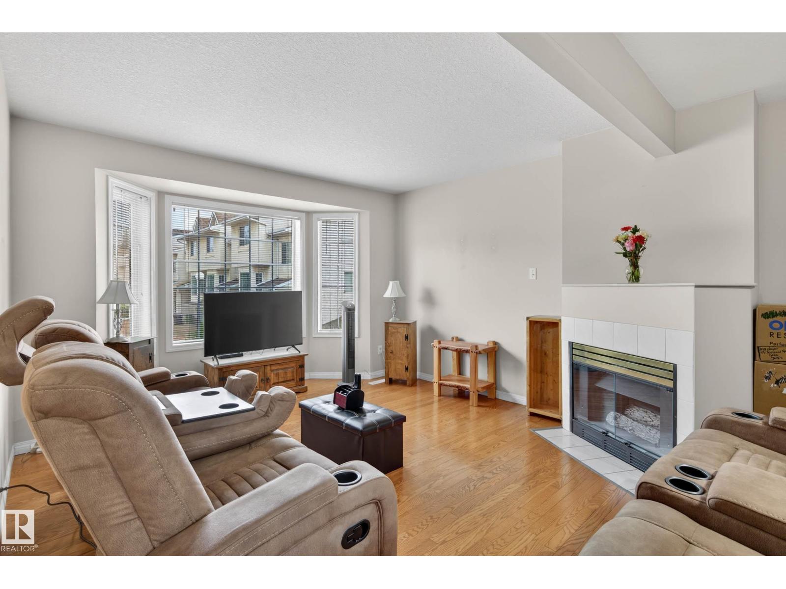 #16 9703 174 ST NW - 5