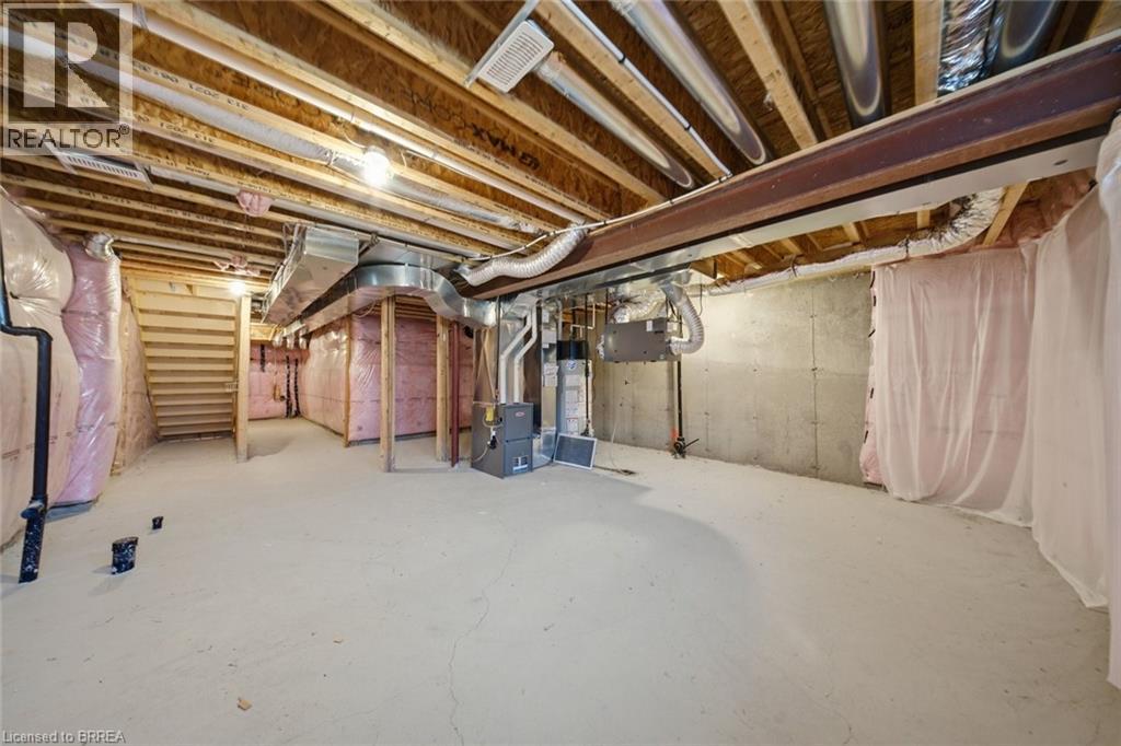26 COPEMAN Avenue - 32