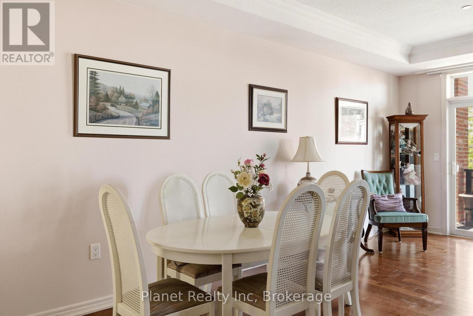 #D301 71 BAYBERRY DRIVE - 11