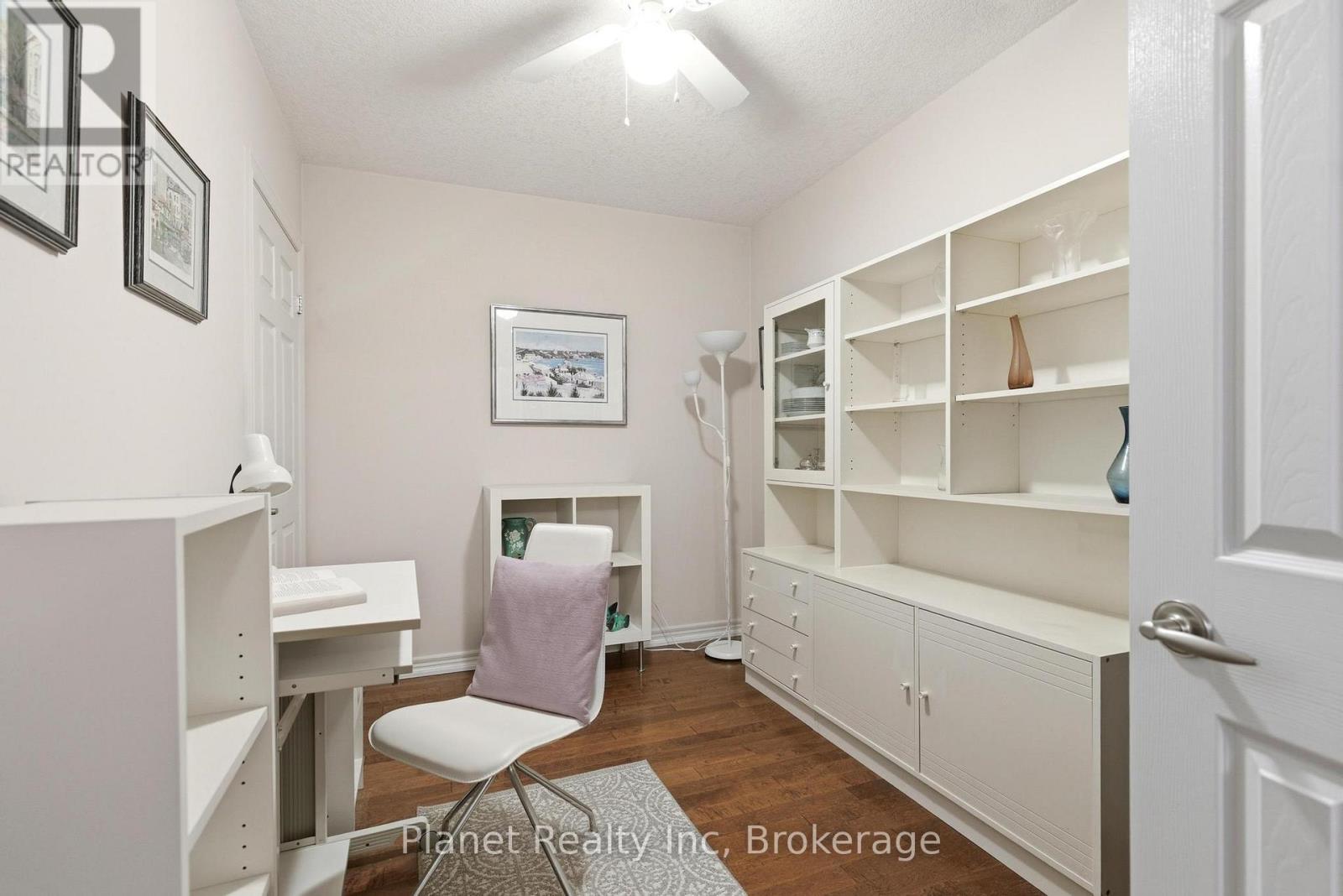 #D301 71 BAYBERRY DRIVE - 22