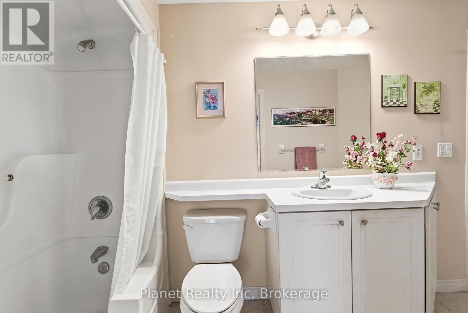 #D301 71 BAYBERRY DRIVE - 17