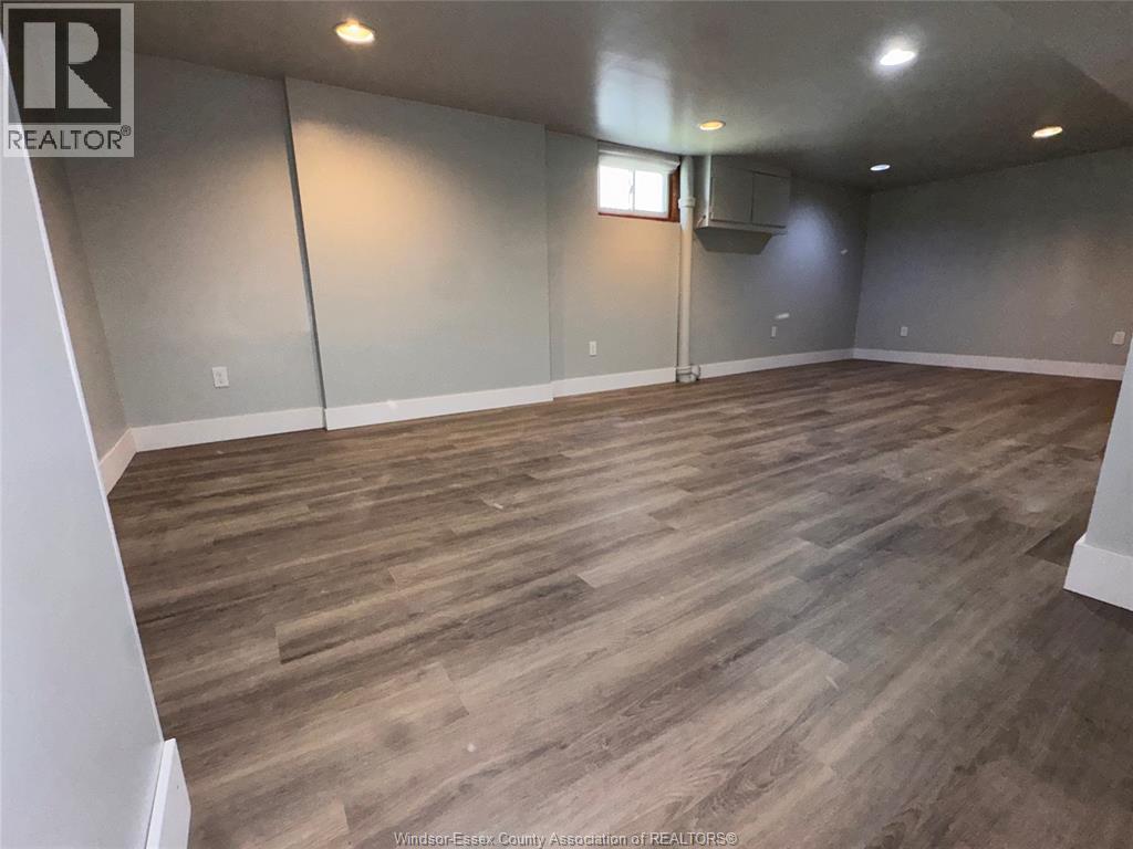 1511 HALL - 36