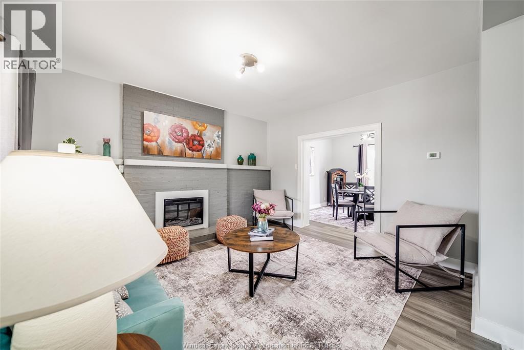 1511 HALL - 9