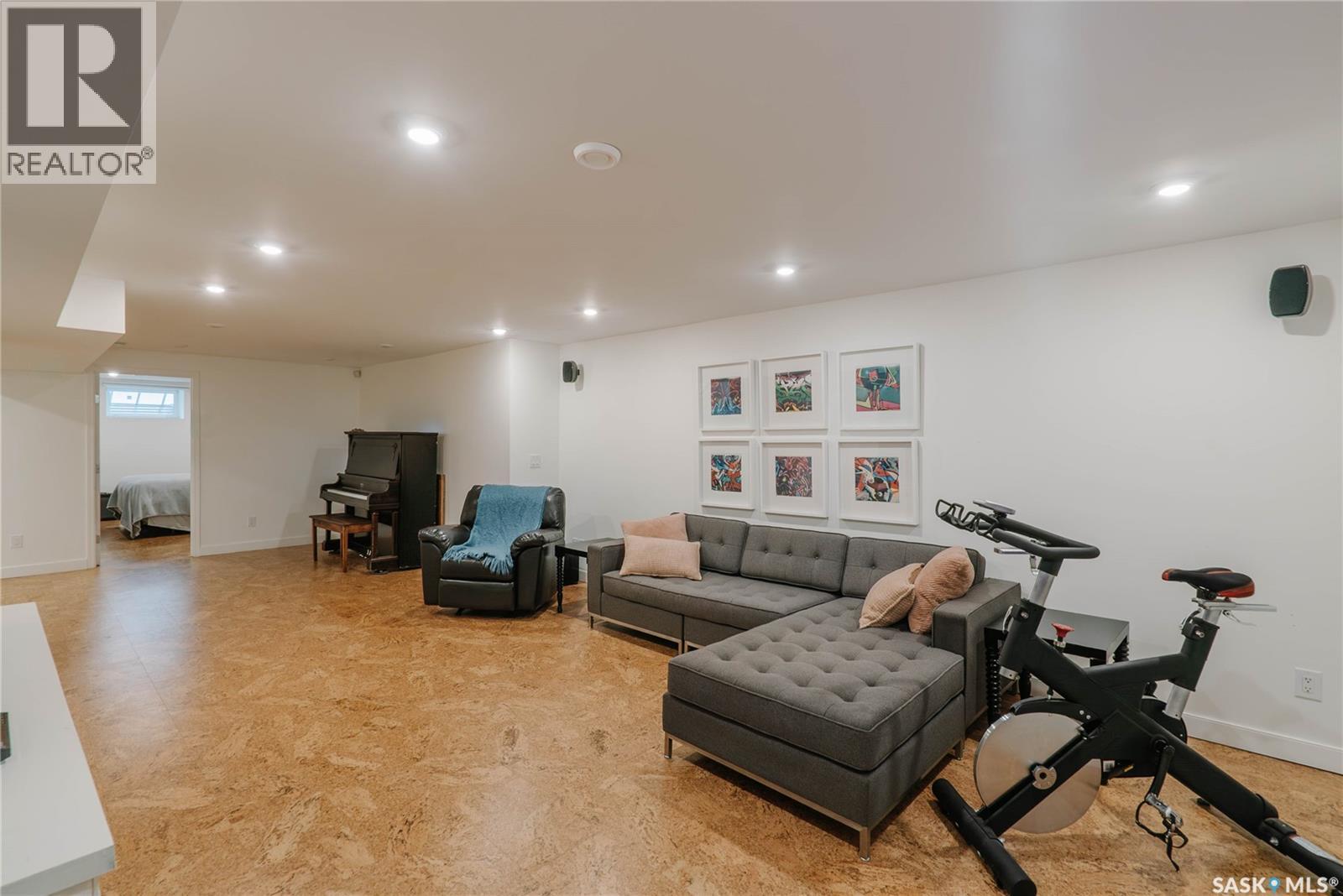 414 Lake CRESCENT — photo 27