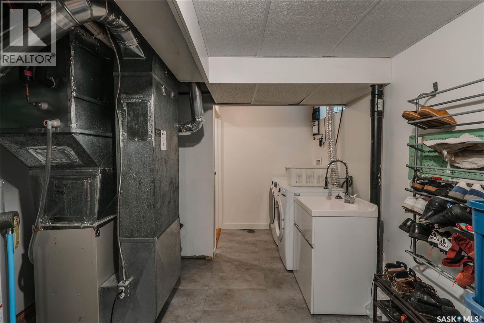 414 Lake CRESCENT — photo 37