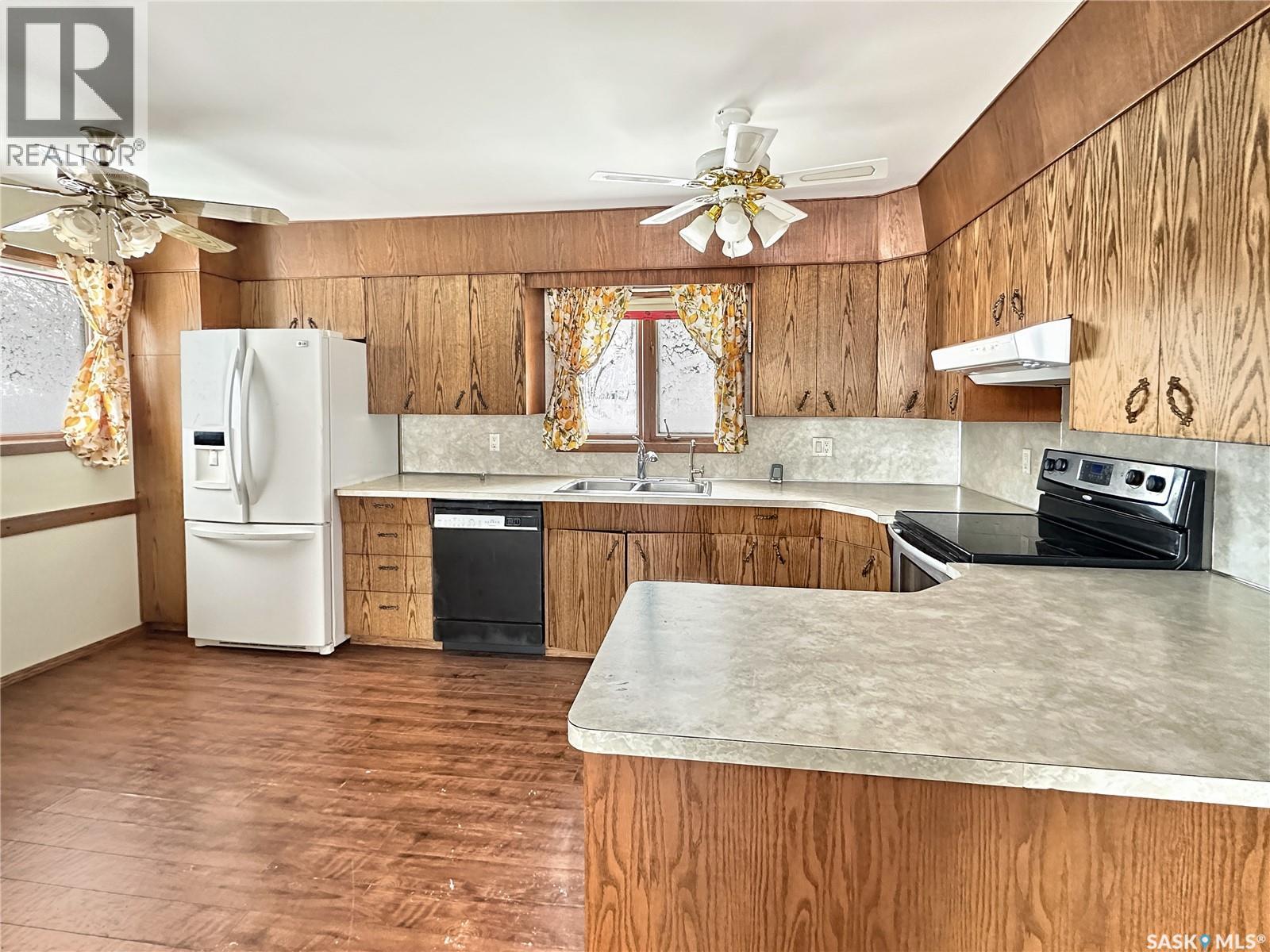 17 Jarvis STREET - 3