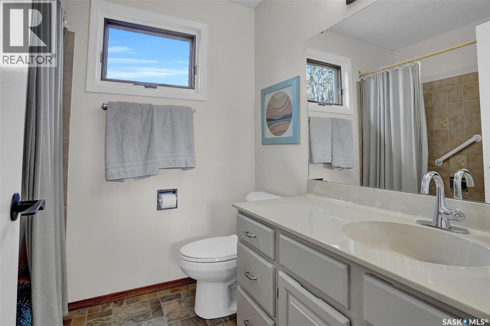 3403 Edinburgh DRIVE - 33
