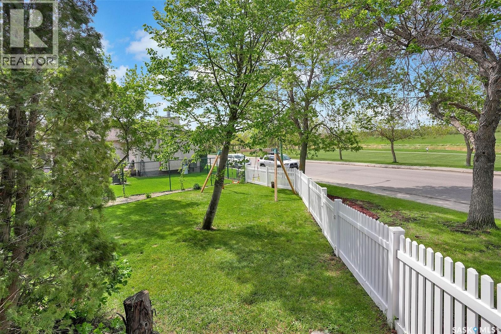3403 Edinburgh DRIVE - 44