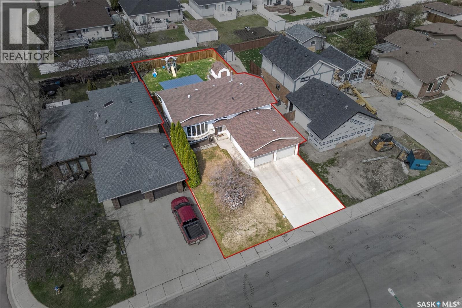 13 Dust CRESCENT - 65